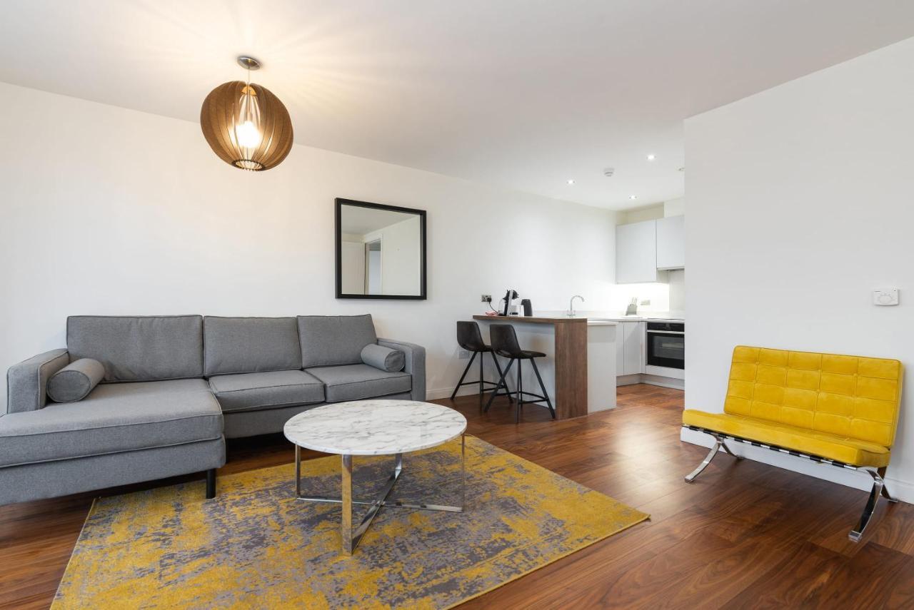 Fernbank One Apartment